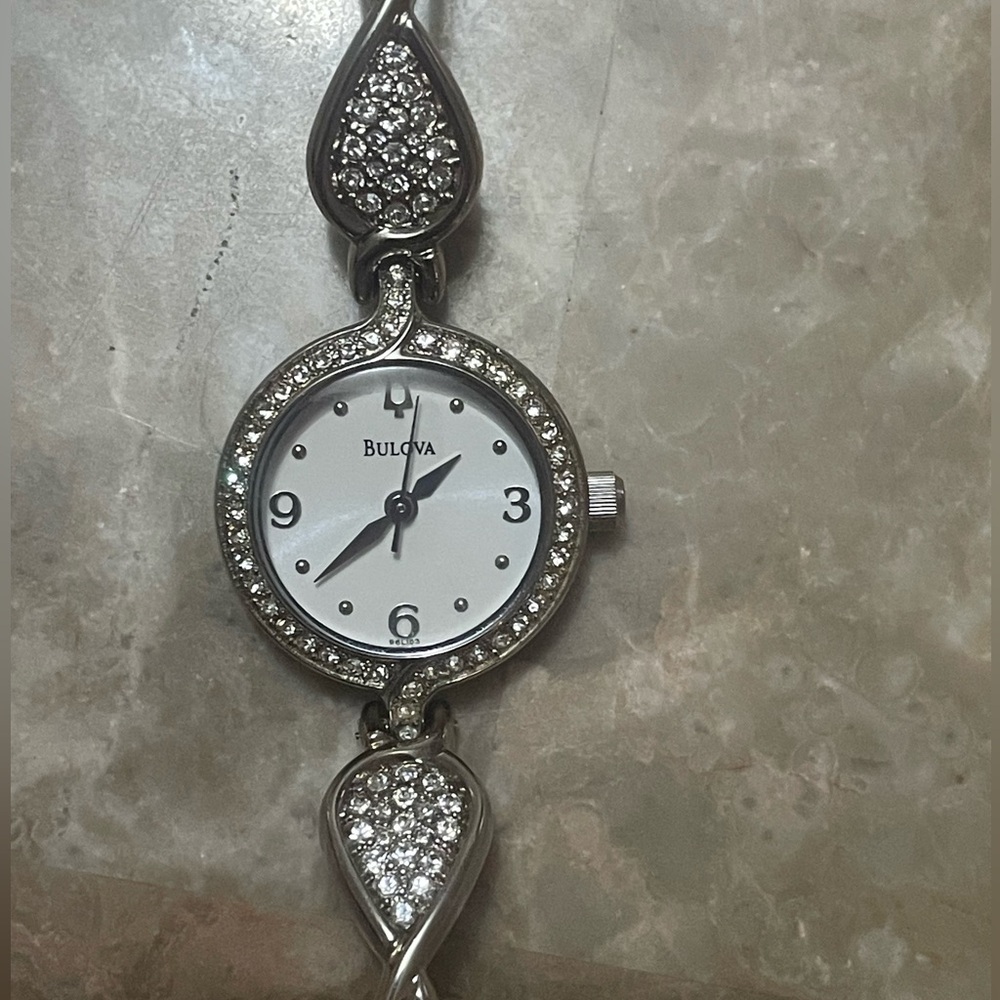 Bulova Womens Dress White Dial Silver-Tone Stainless Steel Quartz Watch UNTESTED